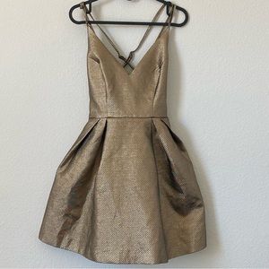 Lulus Force of Fashion Size Small Metallic Gold Dress With‎ Pockets